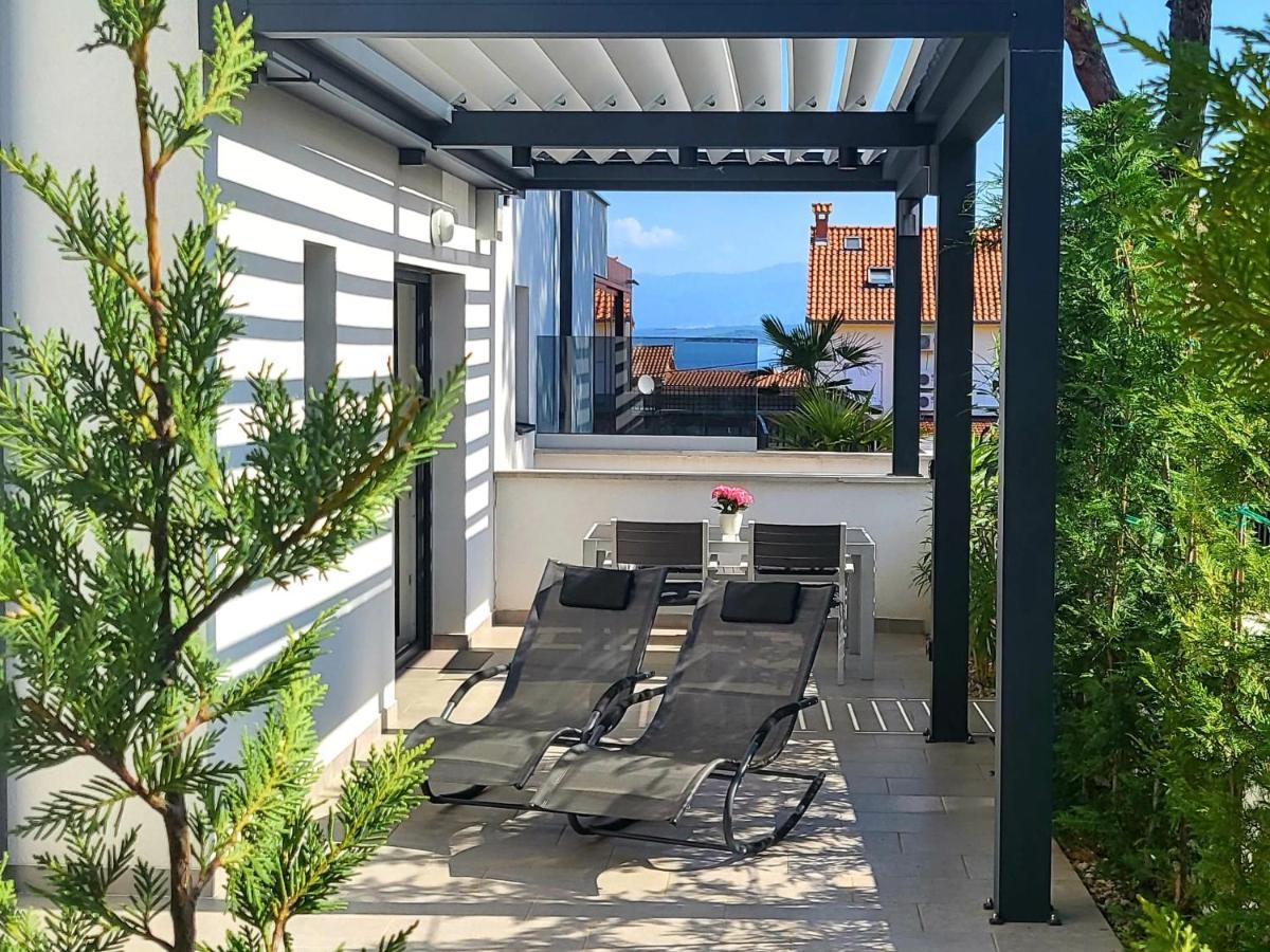 Apartments Elle Luxury Vantacici Malinska Ngoại thất bức ảnh